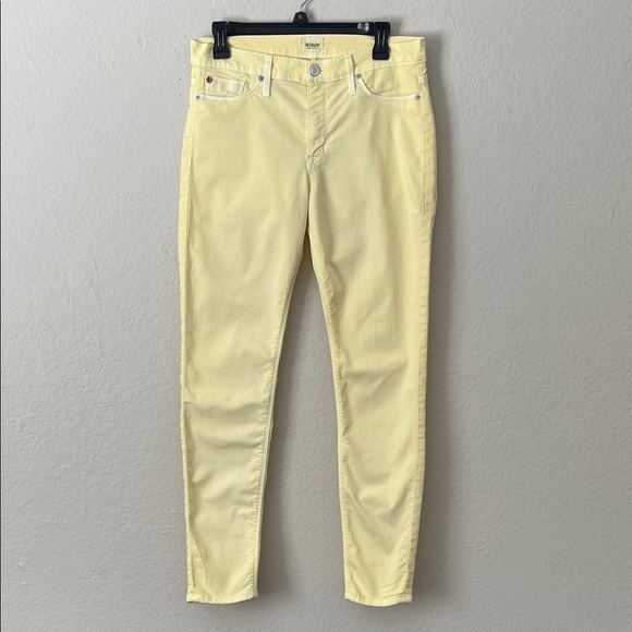 Like New! Hudson Jeans Nico Mid Rise Super Skinny Mellow Yellow Jeans in Size 30 - Picture 4 of 16